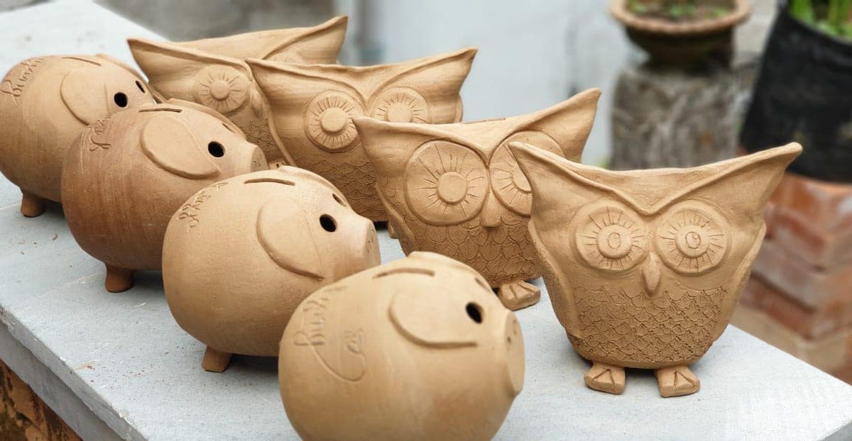 owl and piggy banks by studio Maato