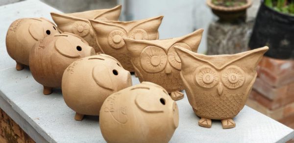 owl and piggy banks by studio Maato